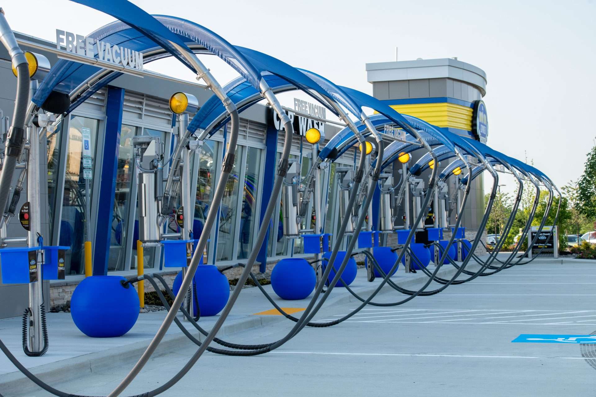 Arundel Mills Auto Spa Express Wash Lube Repair